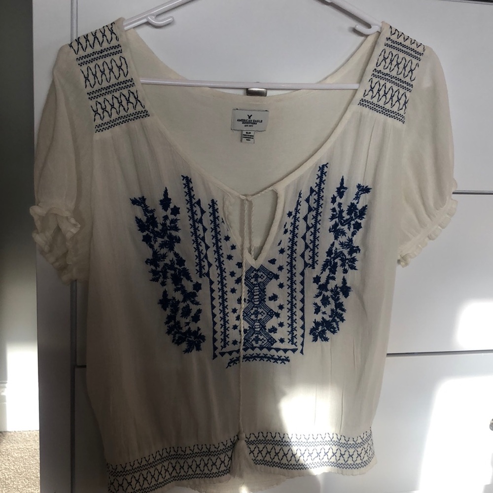 American Eagle top